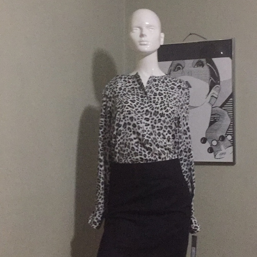 Size small animal print blouse NWT